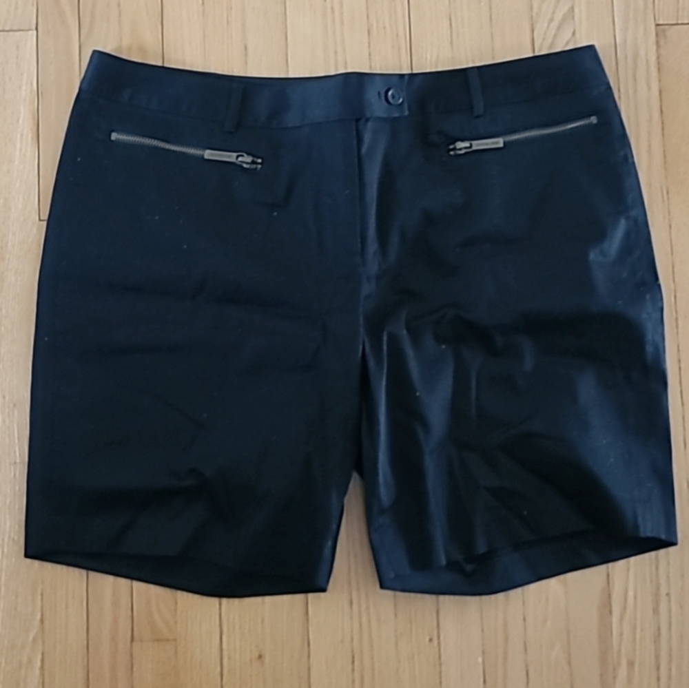 2 for $50 - NWOT MICHAEL Michael Kors Women’s Size US 14 Black Shorts
